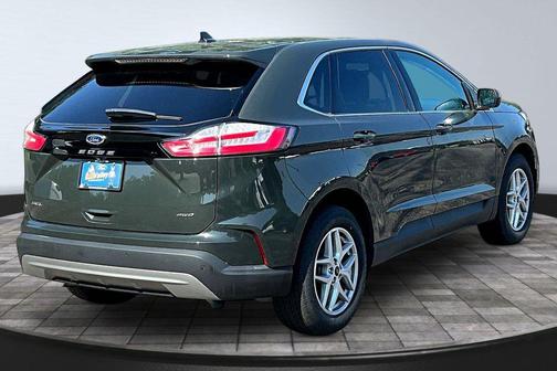 Forged Green Metallic 2023 Ford Edge SEL