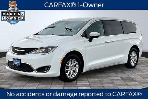 Bright White Clearcoat 2017 Chrysler Pacifica Touring