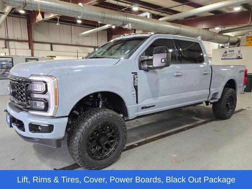 Glacier Gray Metallic Tri-Coat 2026 Ford F-350 Lariat