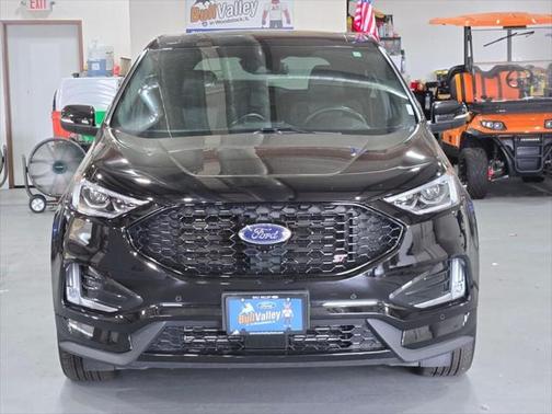 2022 Ford Edge ST