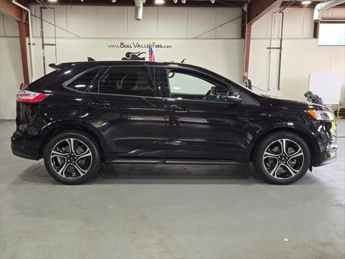 2022 Ford Edge ST