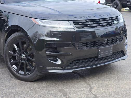 2024 Land Rover Range Rover Sport SE