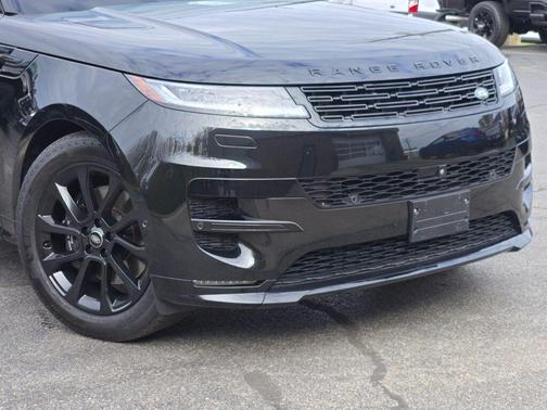 2024 Land Rover Range Rover Sport SE