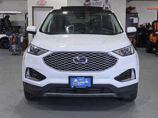 Oxford White 2023 Ford Edge SEL