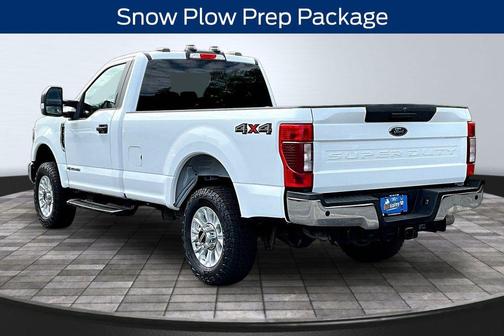 Oxford White 2022 Ford F-350 XLT