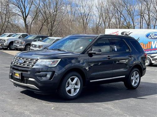 Quartz 2017 Ford Explorer XLT