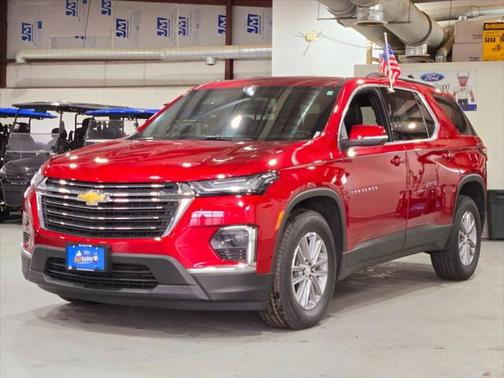 2023 Chevrolet Traverse LT Leather