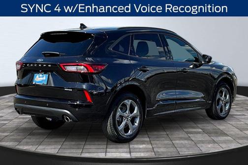 Agate Black Metallic 2024 Ford Escape ST-Line Select