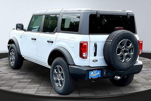 Oxford White 2026 Ford Bronco Big Bend