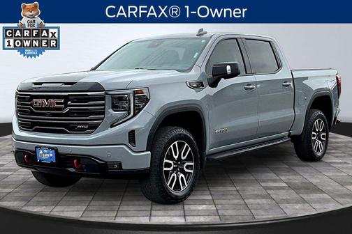 Thunderstorm Gray 2025 GMC Sierra 1500 AT4
