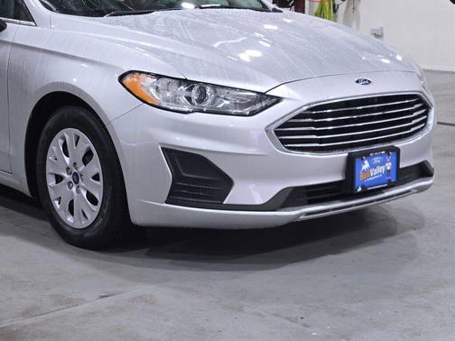 2019 Ford Fusion S
