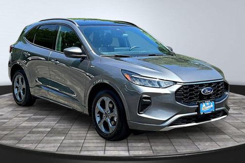 Carbonized Gray Metallic 2023 Ford Escape ST-Line