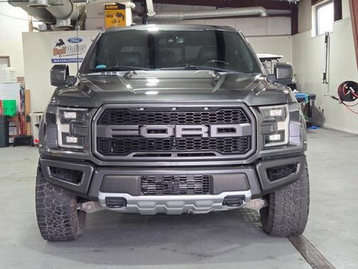 2017 Ford F-150 Raptor