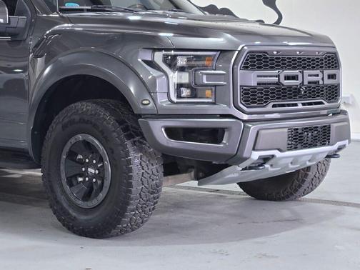 2017 Ford F-150 Raptor