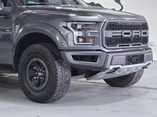 2017 Ford F-150 Raptor