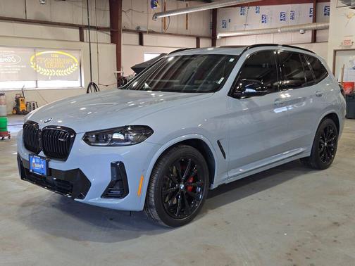 2024 BMW X3 M40i