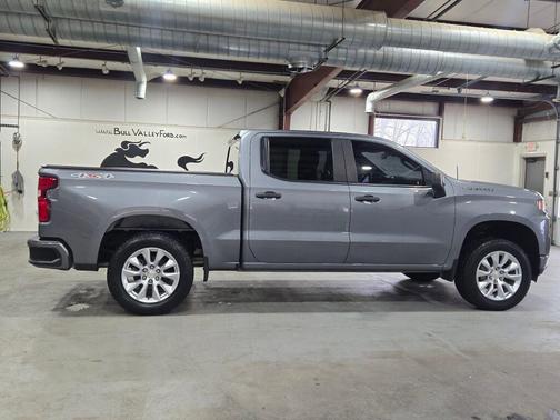 2020 Chevrolet Silverado 1500 Custom