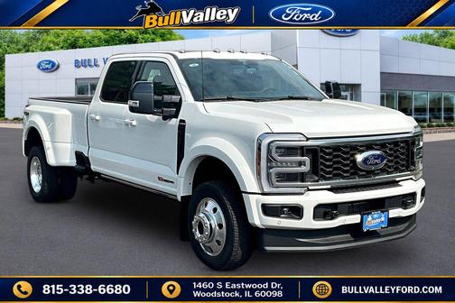 Star White Metallic Tri-Coat 2026 Ford F-450 Platinum