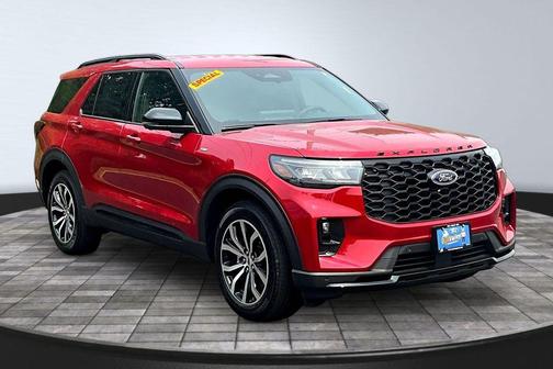 Rapid Red Metallic Tinted Clearcoat 2026 Ford Explorer ST-Line