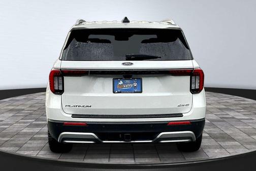 Star White Metallic Tri-Coat 2026 Ford Explorer Platinum