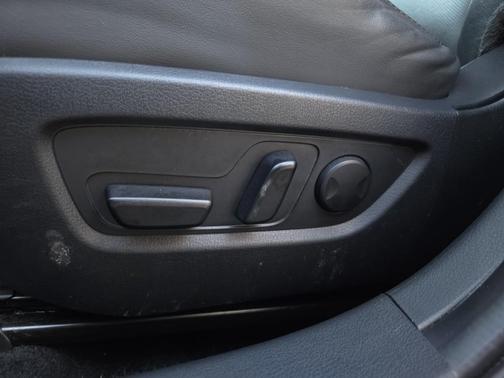 2024 Mazda CX-30 Premium Package