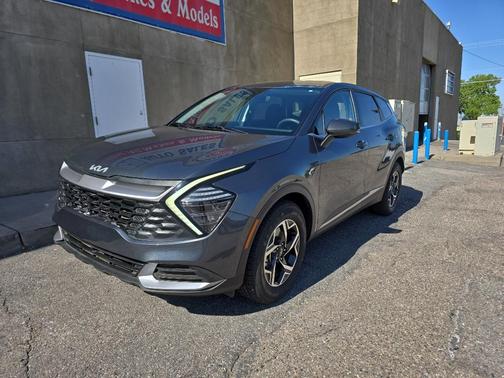 2024 Kia Sportage LX