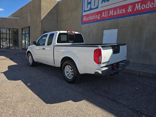 2016 Nissan Frontier SV
