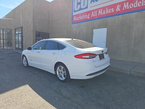 2018 Ford Fusion Hybrid SE