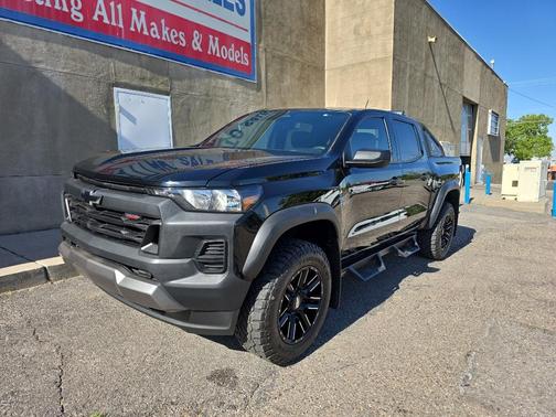 2024 Chevrolet Colorado Trail Boss