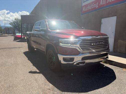 Delmonico Red Pearlcoat 2021 RAM 1500 Longhorn