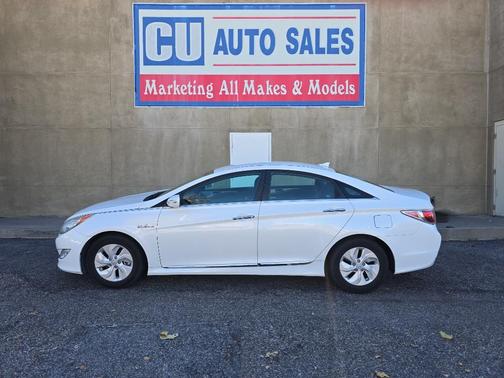 2014 Hyundai SONATA Hybrid Base
