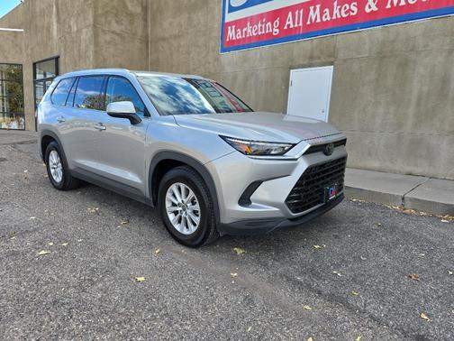 2025 Toyota Grand Highlander XLE