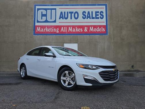 Summit White 2023 Chevrolet Malibu 1LS Sedan