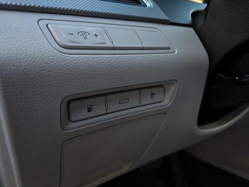 2016 Hyundai SONATA Hybrid SE
