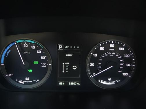 2016 Hyundai SONATA Hybrid SE
