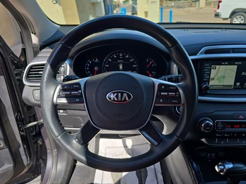 2019 Kia Sorento SX