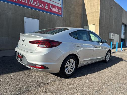 Symphony Silver 2019 Hyundai ELANTRA SE