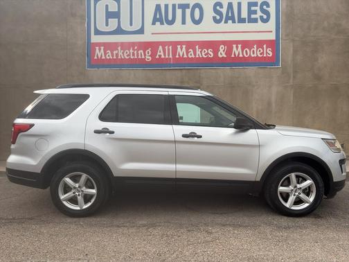Ingot Silver Metallic 2018 Ford Explorer Base