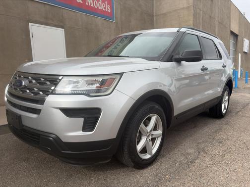 Ingot Silver Metallic 2018 Ford Explorer Base