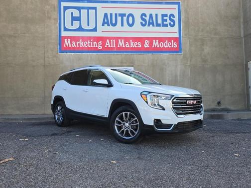 Summit White 2024 GMC Terrain SLT SUV