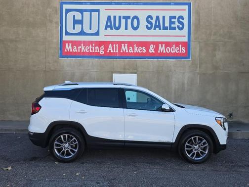 2024 GMC Terrain SLT