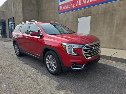 2022 GMC Terrain SLT