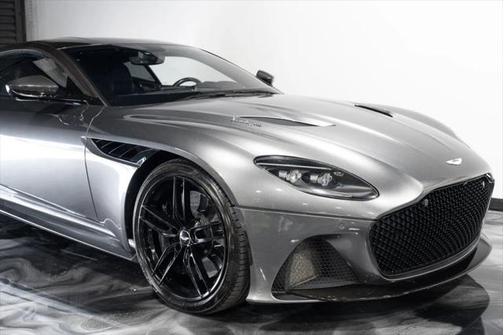 2019 Aston Martin DBS Superleggera Tag Heuer Edition