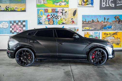 2020 Lamborghini Urus Sport Utility 4D