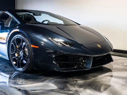 2018 Lamborghini Huracan LP580-2S