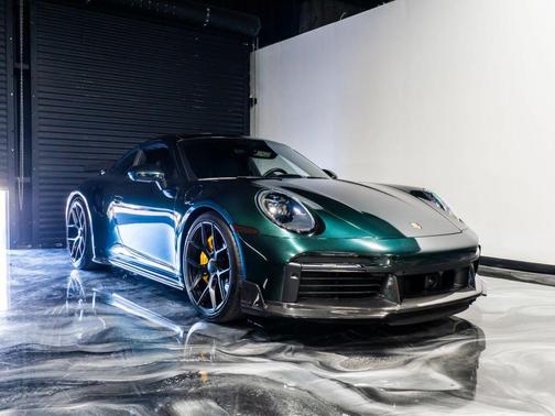 2021 Porsche 911 Turbo S