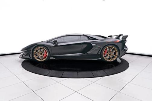 2021 Lamborghini Aventador SVJ Roadster