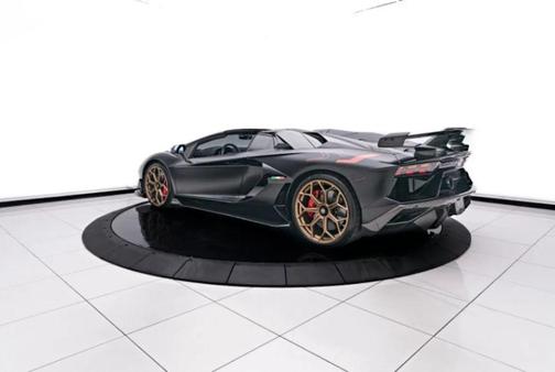2021 Lamborghini Aventador SVJ Roadster