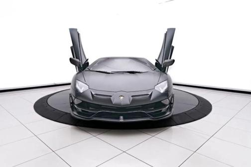 2021 Lamborghini Aventador SVJ Roadster