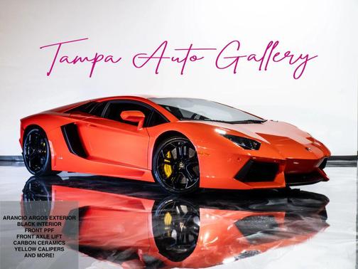 2012 Lamborghini Aventador LP700-4